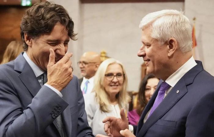 Justin
      Trudeau's
      life
      after
      politics:
      Shopping
      at
      Canadian
      Tire,
      dating
      Katy
      Perry...
      and
      those
      sneakers