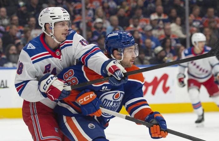 Matheson:
      Trade
      rumours
      swirling
      between
      Edmonton
      Oilers
      and
      struggling
      Mangiapane