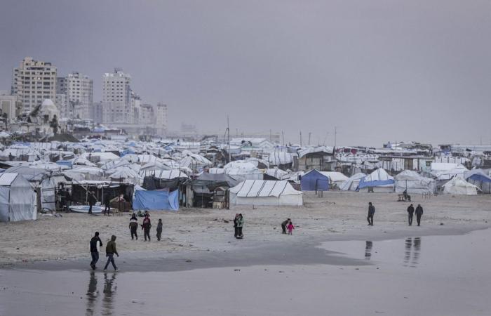 بيان لـ 10 دول بينها كندا وبريطانيا يحذر من أزمة إنسانية "كارثية" في غزة