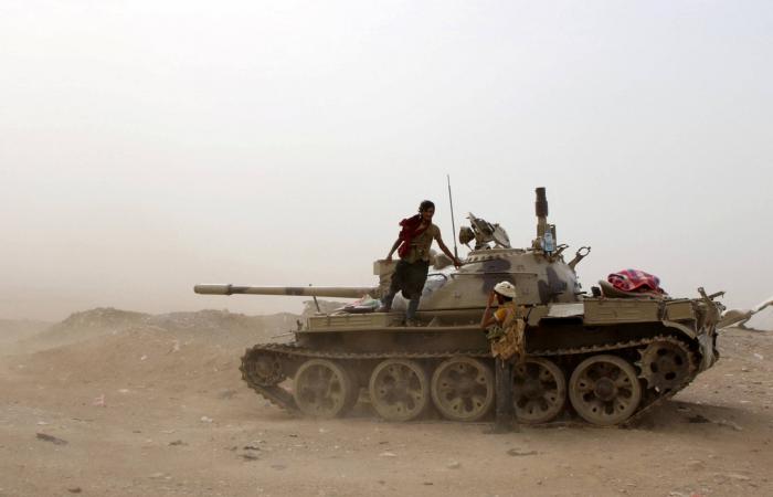 العليمي
      يندد
      بتورط
      الإمارات
      في
      دعم
      تمرد
      «الانتقالي»