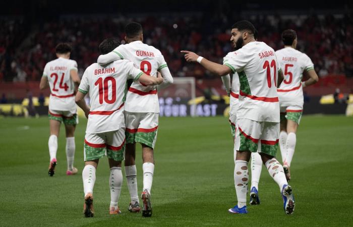 كيف
      أعادت
      كرة
      القدم
      تشكيل
      الوعي
      الجماعي
      في
      المغرب؟