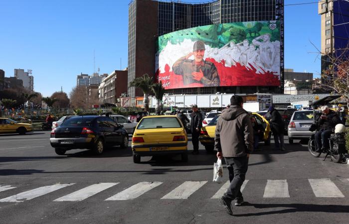 إيران:
      سنتصدى
      بصورة
      «حاسمة»
      للتظاهرات
      في
      حال
      زعزعة
      الاستقرار