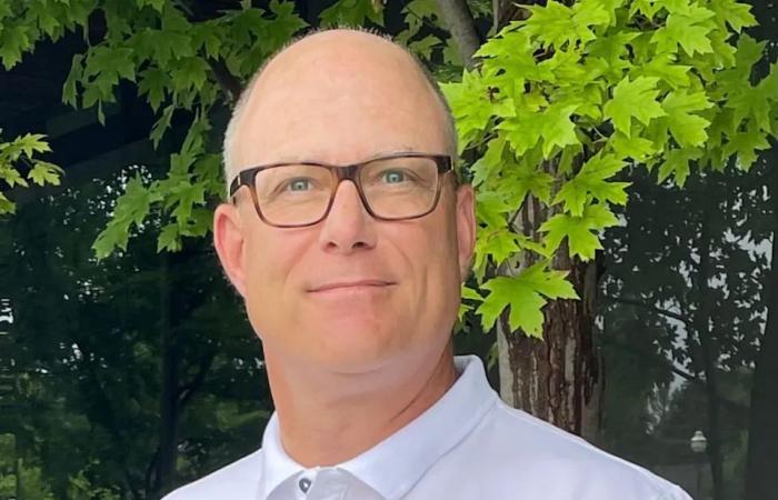 Transit
      fares
      are
      going
      up.
      Why
      do
      Canadian
      cities
      struggle
      to
      keep
      it
      affordable?