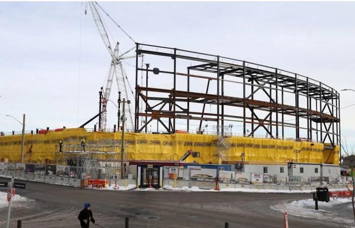 'We're
      stepping
      into
      a
      whole
      new
      era':
      Excitement
      builds
      as
      construction
      on
      Calgary's
      new
      arena
      nears
      halfway
      point