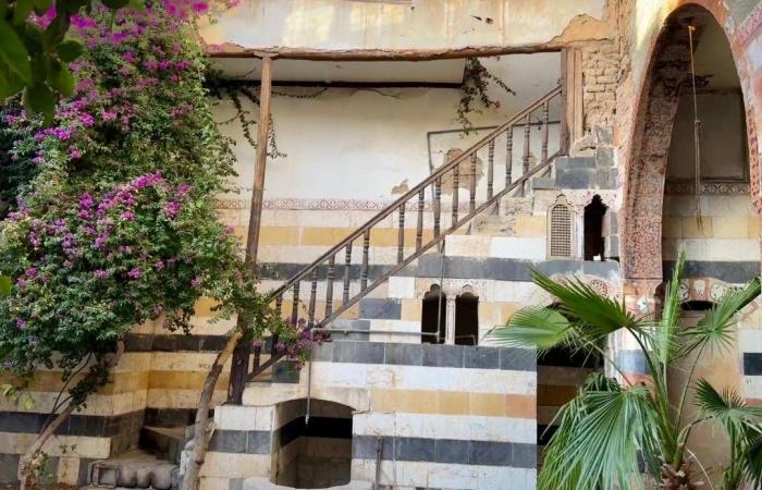 نزاع
      بين
      مكتبة
      الإسكندرية
      وهيئة
      الدواء
      حول
      كتاب
      توثيقي