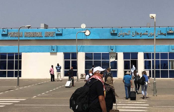 «الوحدة»
      الليبية:
      ملتزمون
      بإبراز
      نتائج
      تحقيق
      طائرة
      الحداد
      المنكوبة
      بشفافية