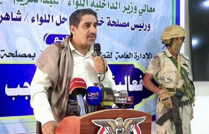 الحوثيون
      يكثفون
      حملات
      إعادة
      تشكيل
      المجتمع
      اليمني
      طائفياً