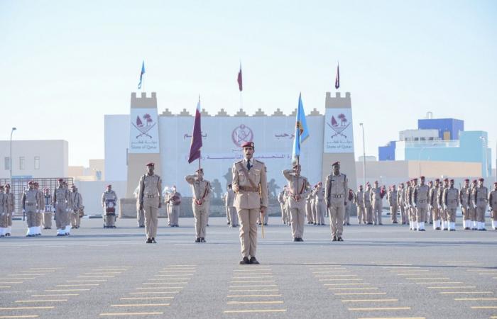 الحرس الأميري يحتفل بتخـريج دورة المستجدين التأسيسية