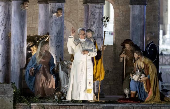 في
      قداس
      رأس
      السنة...
      بابا
      الفاتيكان
      يدعو
      روما
      لاستقبال
      الأجانب
      والأطفال