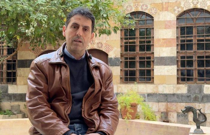 نزاع
      بين
      مكتبة
      الإسكندرية
      وهيئة
      الدواء
      حول
      كتاب
      توثيقي