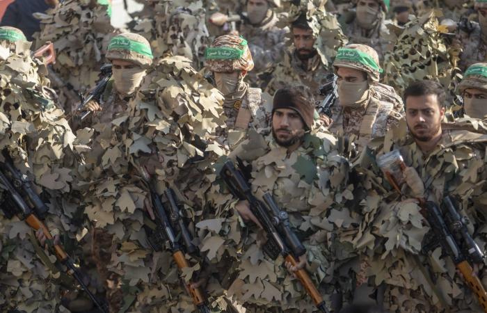 مقتل عنصر من قوات البسيج خلال احتجاجات في إيران