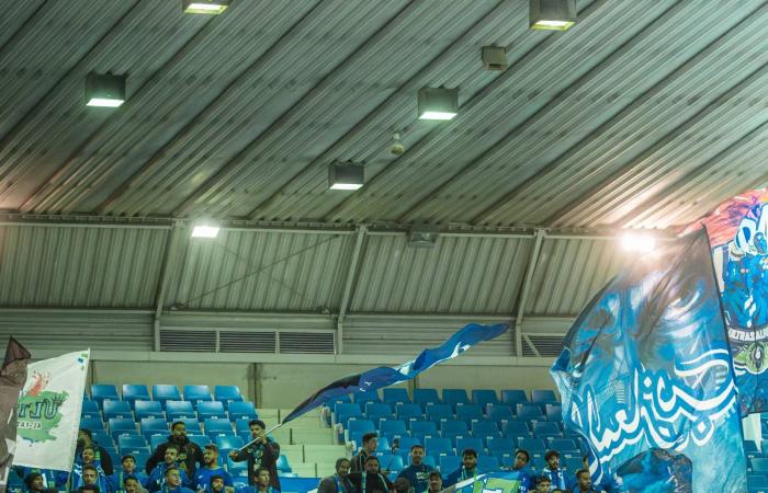 مهرجان
      الإبل:
      «حمر»
      الأمير
      سلطان
      و«صفر»
      العتيبي
      يتصدران
      «المزاين»