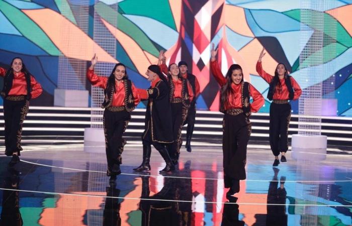 أنجلينا
      جولي
      تزور
      الجانب
      المصري
      من
      معبر
      رفح