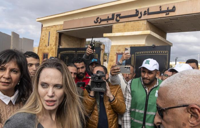 بعد زيارة معبر رفح.. ماذا قالت أنجلينا جولي عن وقف إطلاق النار في غزة؟