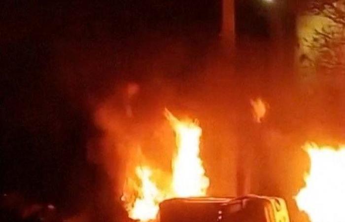 ترمب
      على
      خط
      احتجاجات
      إيران...
      وموجة
      تهديدات
      لقواعد
      أميركا