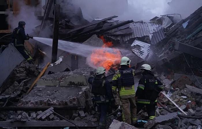 Zelenskyy
      names
      Ukraine's
      military
      intelligence
      chief
      Kyrylo
      Budanov
      as
      new
      top
      aide