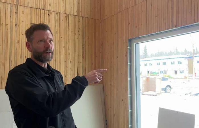 First
      Nation
      in
      B.C.
      develops
      prefabricated
      housing
      system
      from
      locally-sourced
      wood
