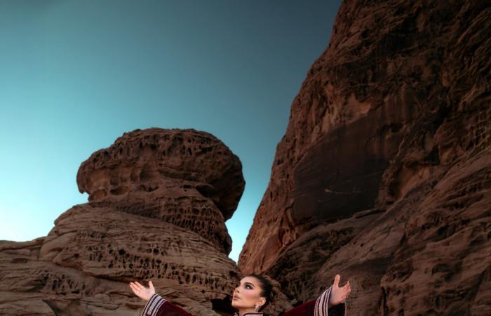 أناقة الاحتفال.. إطلالات النجمات العربيّات في ليلة رأس السنة