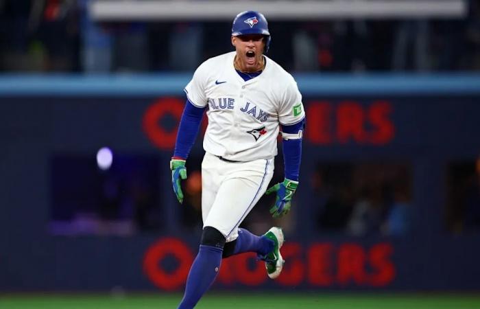 WARMINGTON:
      Edward
      Rogers
      not
      only
      Torontonian
      to
      profit
      from
      Springer
      Dinger