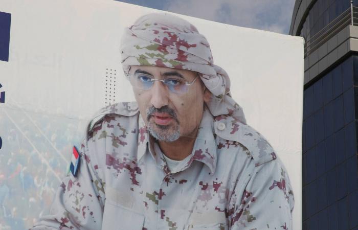 حظر
      تجوال
      ليلي
      شامل
      في
      عدن
      وتعليق
      حركة
      السلاح
      بأوامر
      المحرّمي