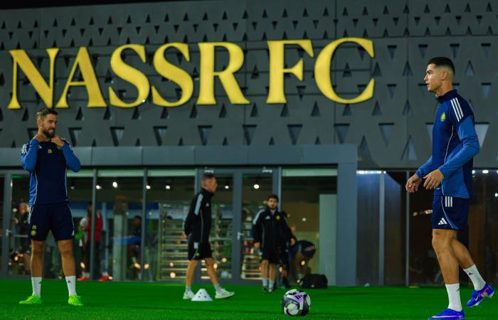 غالتييه
      مدرب
      نيوم:
      الفتح
      منتعش...
      والبريك
      سيلعب
      أمام
      الشباب