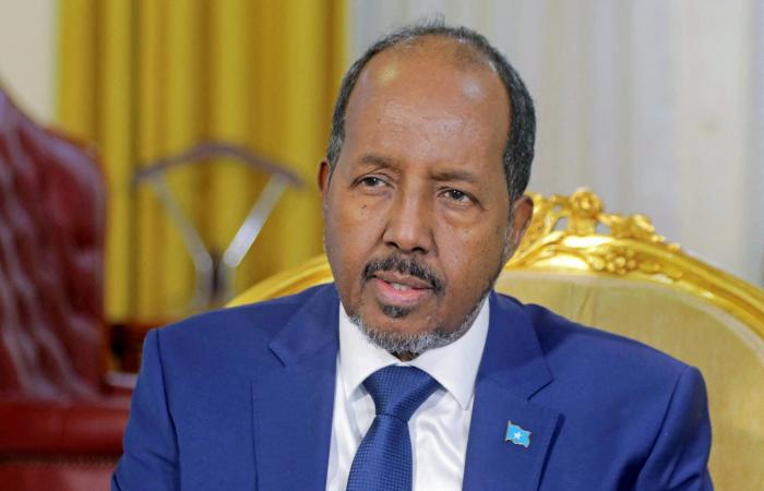 تراجع
      العلاقات
      بين
      الصومال
      وأميركا
      لأدنى
      مستوياتها
      بعد
      تعليق
      واشنطن
      للمساعدات