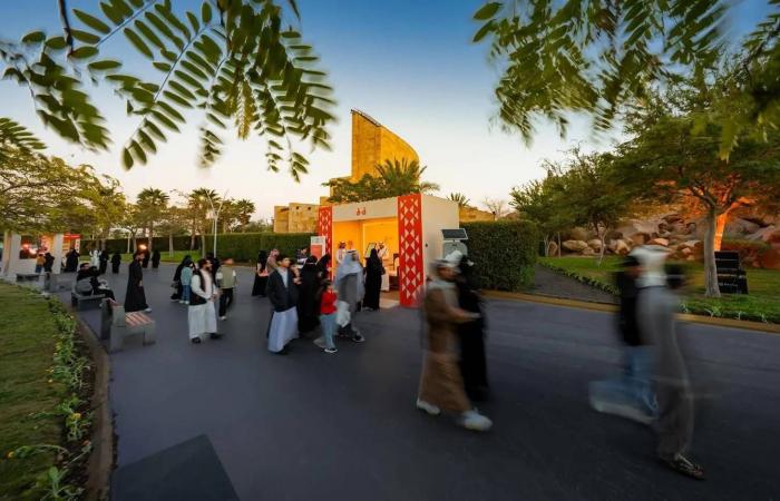 «مهرجان
      الكُتّاب
      والقُرّاء
      2026»
      ينطلق
      في
      الطائف
      بتجارب
      ثقافية
      وترفيهية