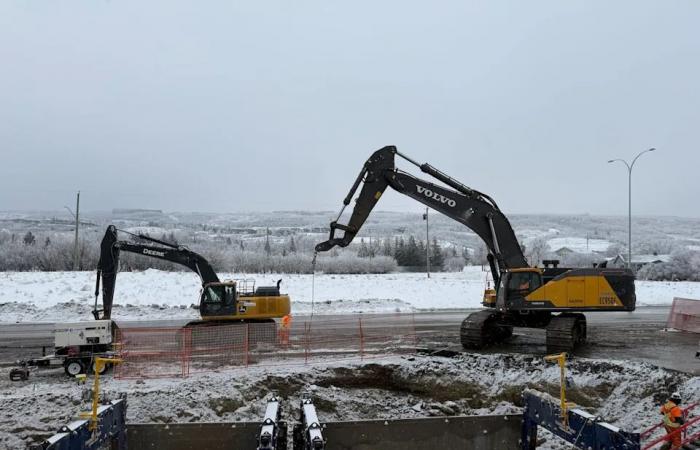 Tapping
      out:
      Why
      Calgarians
      might
      not
      be
      cutting
      water
      use
      during
      latest
      crisis