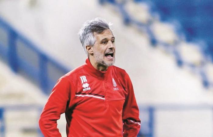 مدرب لوسيل جاكوبو يغادر النادي
