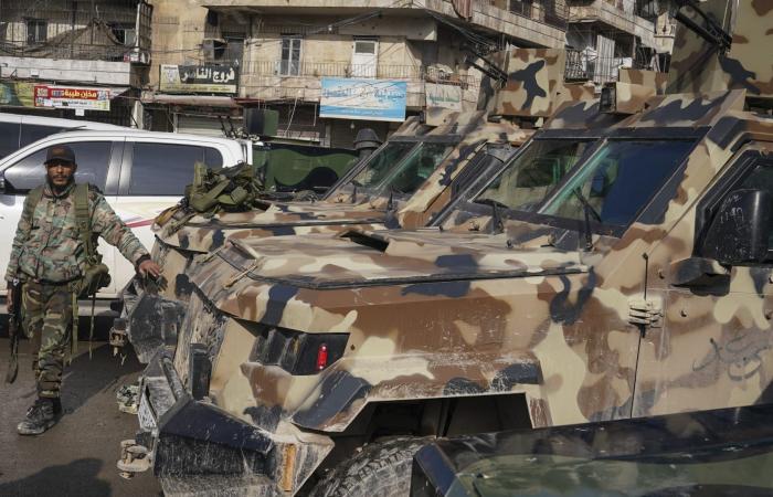 سوريا.. وزارة الدفاع تنشر تحديثا عن العمليات ضد "قسد" بحي الشيخ مقصود