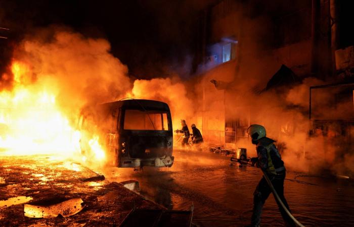 التزام
      أميركي
      -
      أردني
      بدعم
      تثبيث
      وقف
      النار
      في
      حلب
      والانسحاب
      السلمي
      لـ«قسد»