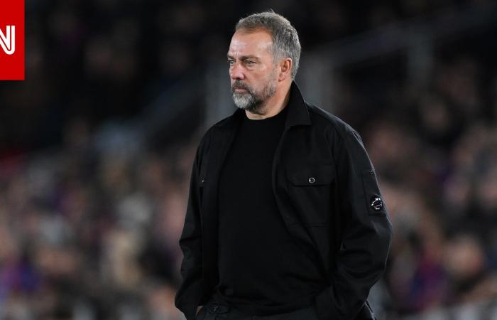 متابعة: "سعيد جداً بما شاهدناه".. مدرب برشلونة يشيد بالجماهير والملاعب في السعودية