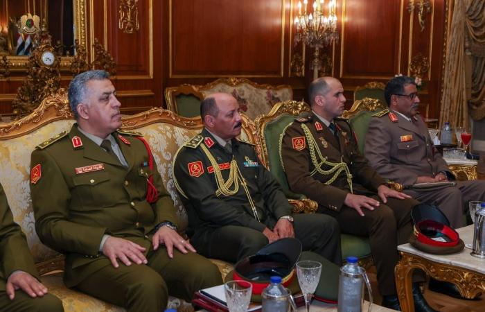 تنسيق
      عسكري
      مصري
      -
      ليبي
      لمواجهة
      «التهديدات
      والتحديات»
      الإقليمية