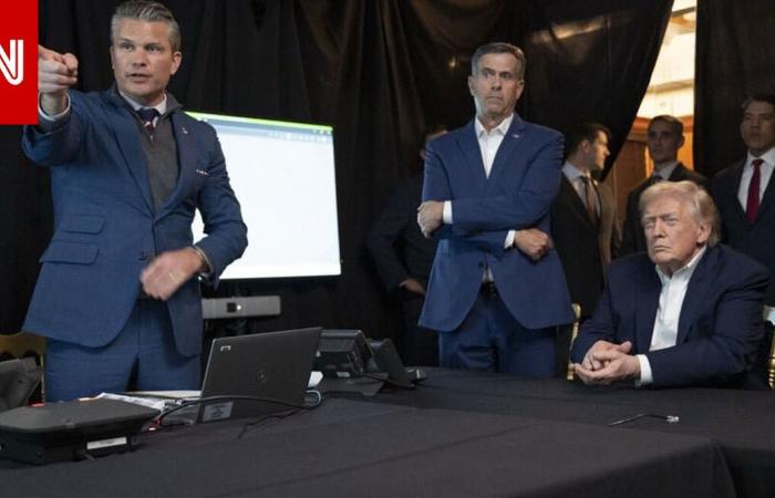 متابعة: "توقف عمّا تفعله واقرأ هذا".. حارس مادورو بشهادة صادمة عن سلاح غامض بعملية أمريكا تعيد نشرها متحدثة البيت الأبيض