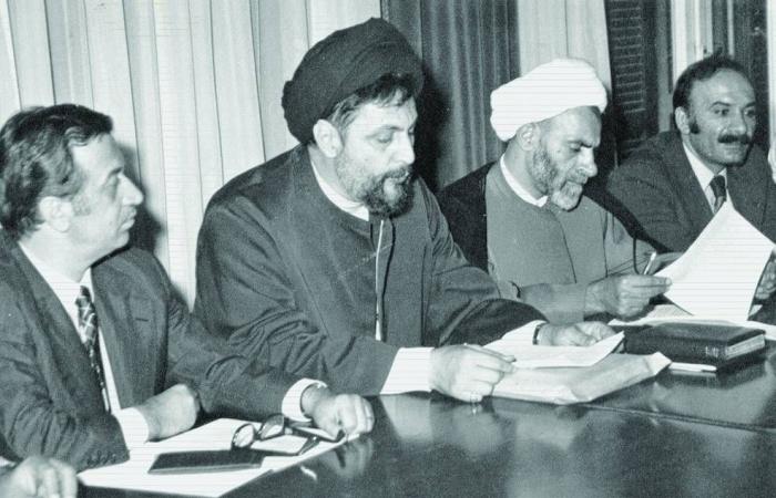 محمد
      مهدي
      شمس
      الدين:
      لا
      مصلحة
      للشيعة
      في
      إنشاء
      نظام
      مصالح
      خاص
      بهم
      وربطه
      بإيران