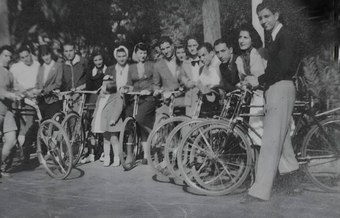 إطلاق
      دمية
      باربي
      جديدة
      مصابة
      بالتوحد