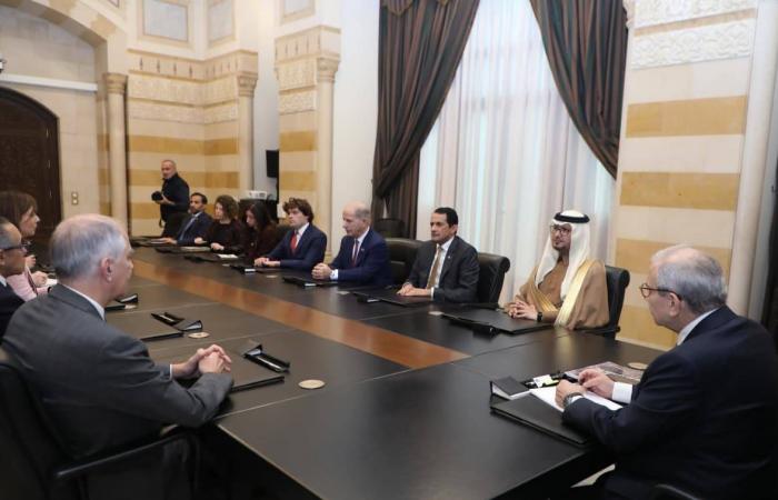 الحكومة
      اللبنانية
      تتعهد
      بتنفيذ
      المرحلة
      الثانية
      من
      خطة
      «حصرية
      السلاح»