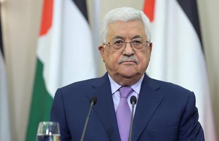 نقل الرئيس الفلسطيني محمود عباس إلى المستشفى في رام الله