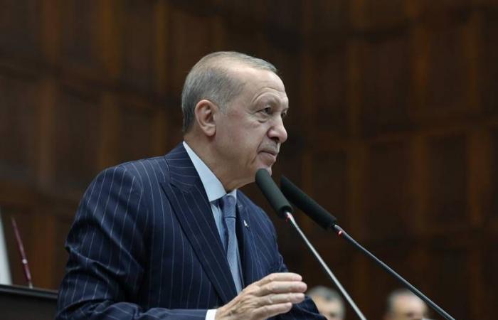 «أكسيوس»:
      ويتكوف
      يعقد
      اجتماعاً
      سرياً
      مع
      رضا
      بهلوي