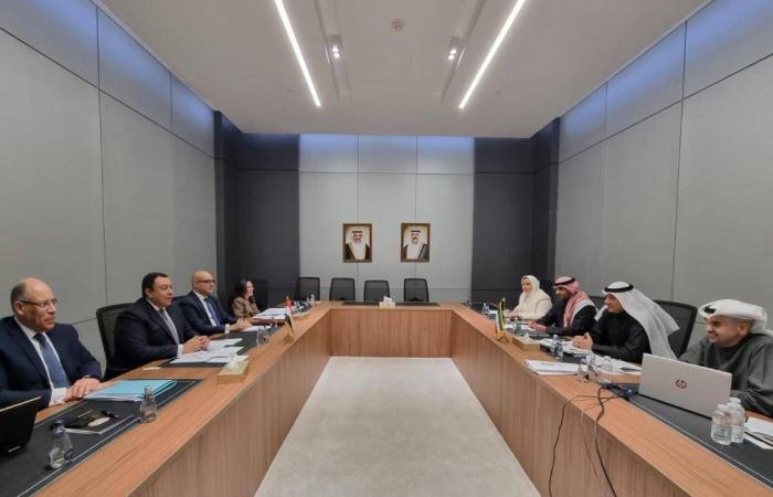 توافق
      مصري
      -
      كويتي
      على
      ارتقاء
      العلاقات
      إلى
      مستوى
      «شديدة
      الخصوصية»