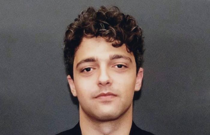 «روائع
      الأوركسترا
      السعودية»
      تصافح
      «مرايا»
      العلا