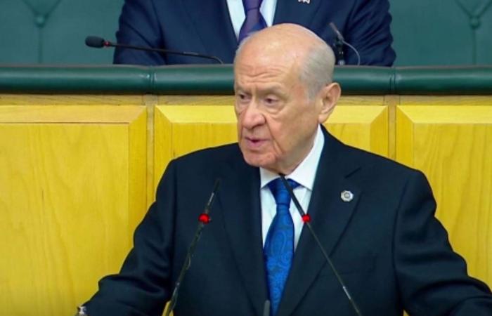 «أكسيوس»:
      ويتكوف
      يعقد
      اجتماعاً
      سرياً
      مع
      رضا
      بهلوي