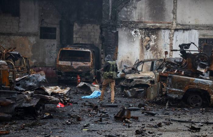 الجيش
      السوري
      يطالب
      القوات
      الكردية
      بالانسحاب
      من
      مناطق
      سيطرتها
      شرق
      حلب