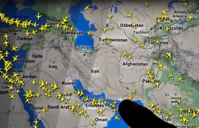 إيران تغلق مجالها الجوي أمام جميع الرحلات باستثناء الطيران المدني