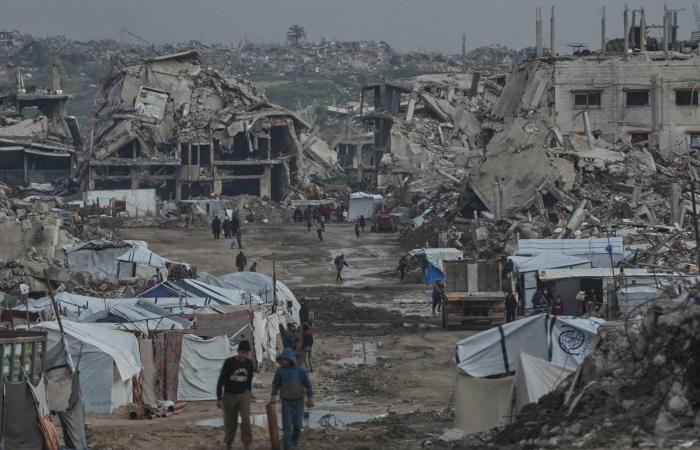 «لجنة
      غزة»
      تحصد
      الدعم...
      واشنطن
      تعلن
      بدء
      «المرحلة
      الثانية»