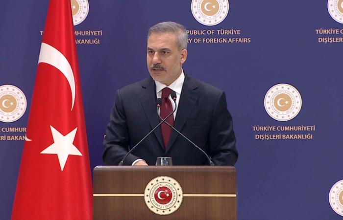 شاهد.. وزير خارجية تركيا يوضح موقف بلاده من أي تدخل عسكري في إيران