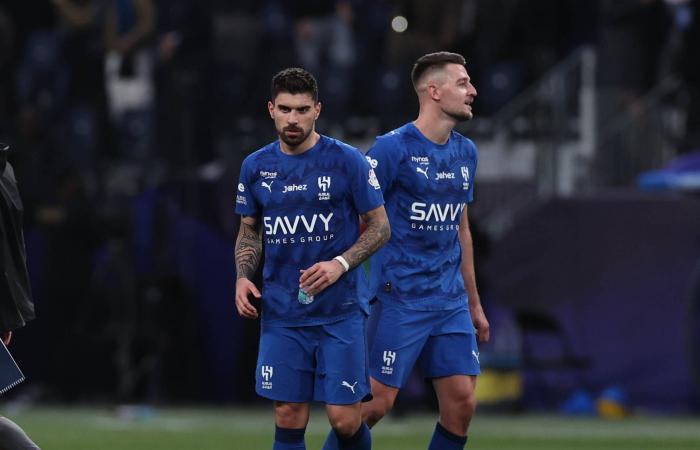 مستقبل
      مدرب
      نيجيريا
      «مجهول»
      بعد
      الخسارة
      أمام
      المغرب