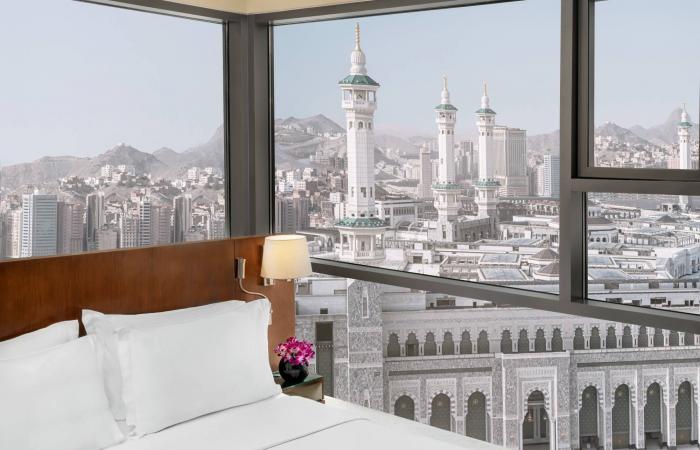 «فنادق
      هيلتون
      جبل
      عمر
      مكة»
      تعلن
      جاهزيتها
      لاستقبال
      ضيوف
      الرحمن
      في
      موسم
      العمرة
      وشهر
      رمضان