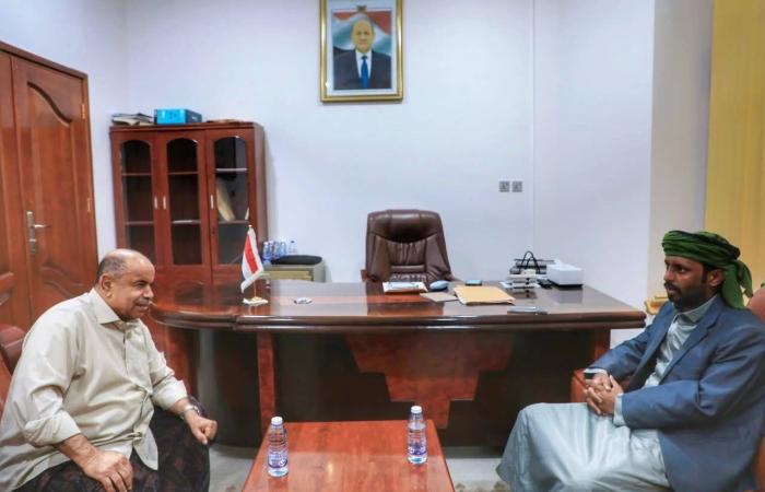 غروندبرغ:
      مستقبل
      جنوب
      اليمن
      لا
      يمكن
      أن
      يحدده
      طرف
      واحد
      بالقوة...
      والحوار
      فرصة