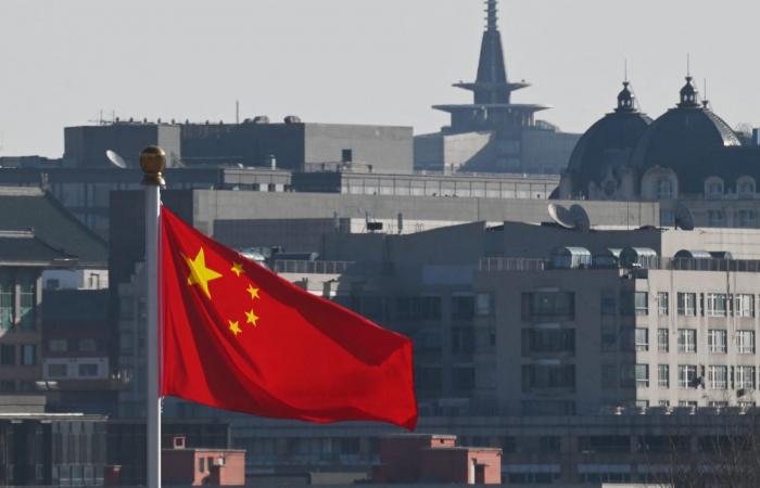 الصين تُحذّر من "شريعة الغاب" في التعامل مع إيران وتؤكد: مستعدون للعب دور بنّاء